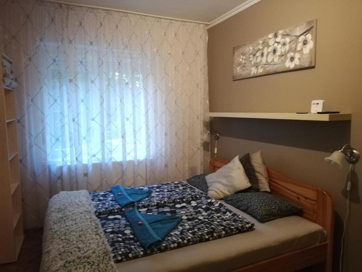 Апартаменты Lili Apartman Балатонфюред Экстерьер фото